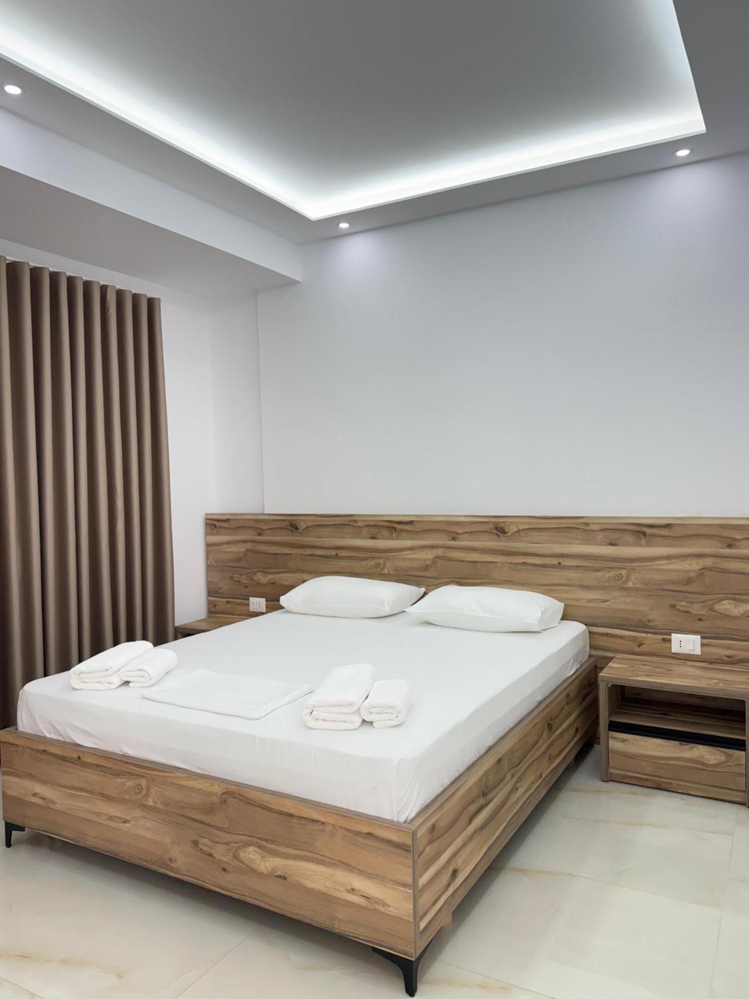Villa Papa-Berat Ngoại thất bức ảnh