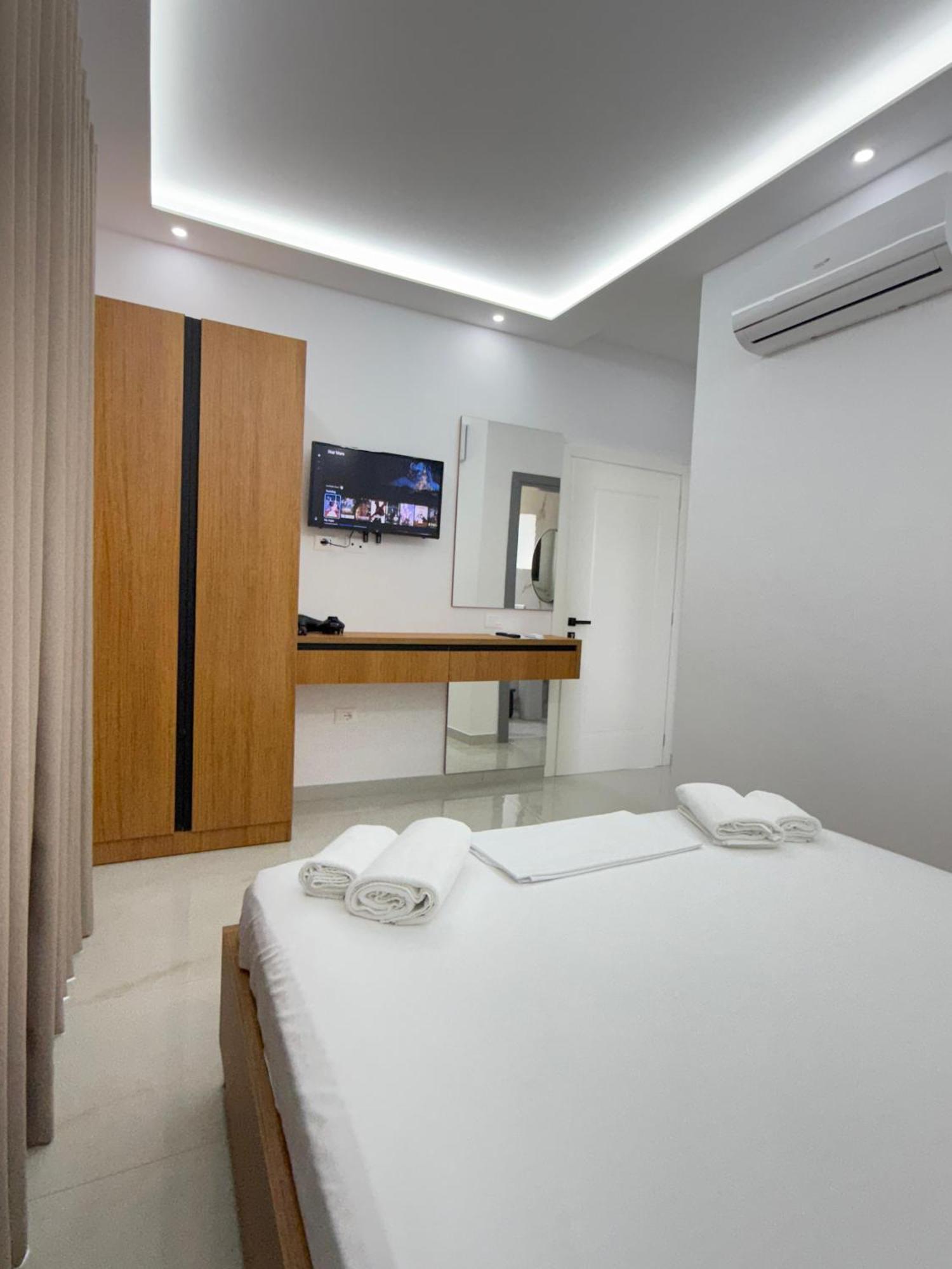 Villa Papa-Berat Ngoại thất bức ảnh