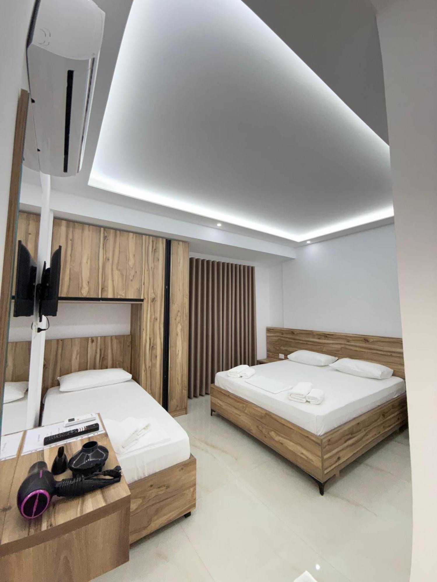 Villa Papa-Berat Ngoại thất bức ảnh