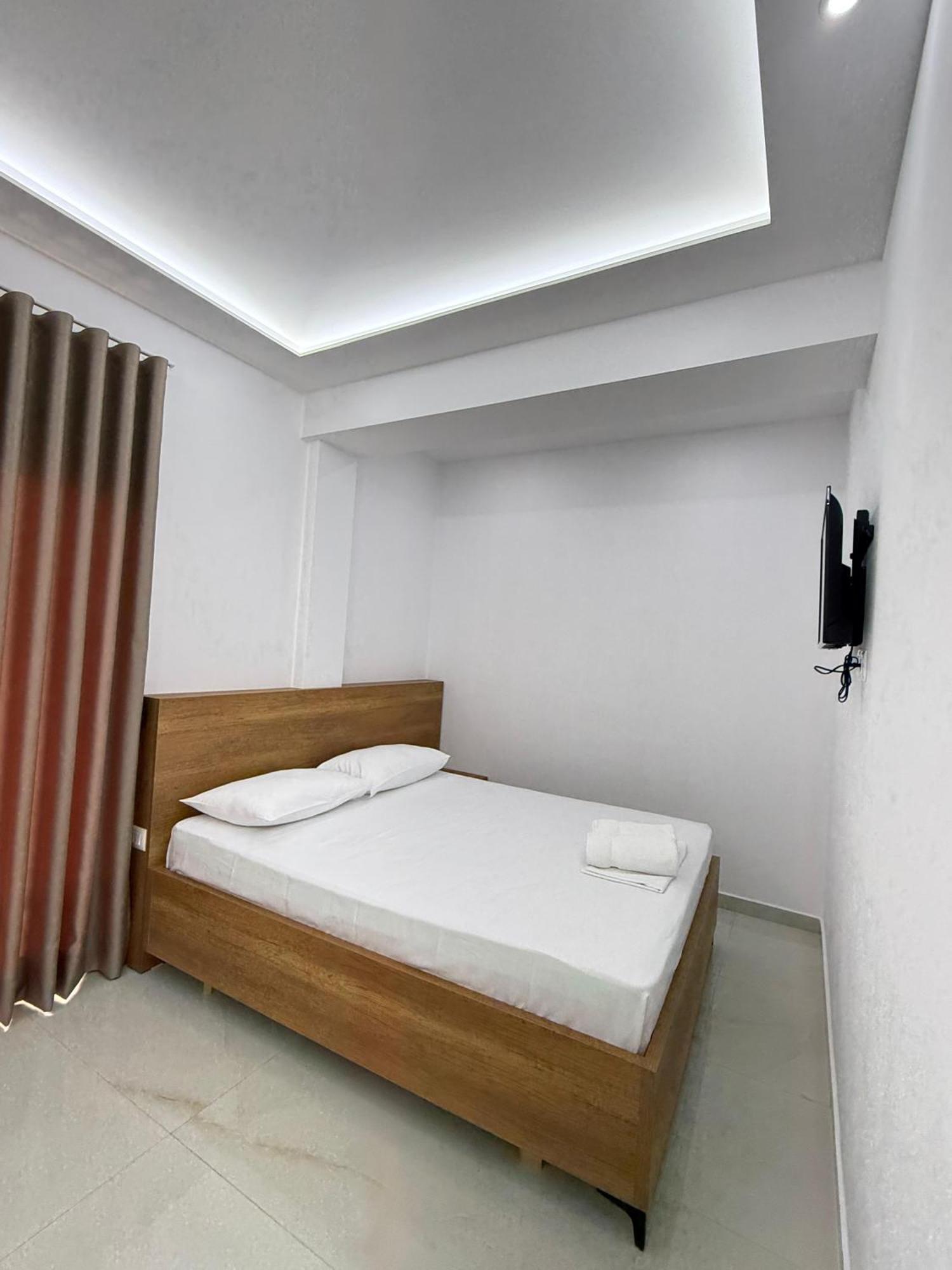Villa Papa-Berat Ngoại thất bức ảnh
